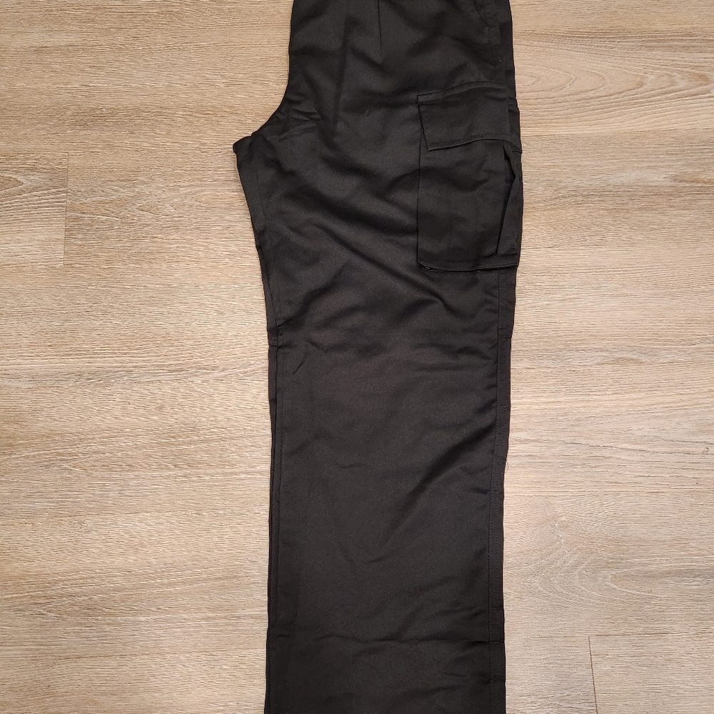 👖NWT women's cargo pants